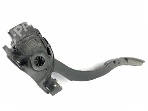 Pedal VOLVO XC70 II (136) D4 AWD 31329058