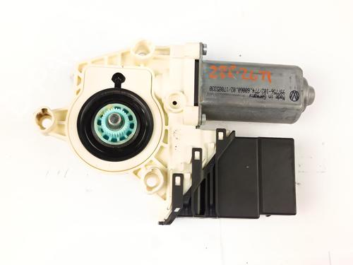 left-rear-window-motor-vw-golf-v-1k1-2003-2004-2005-2006-2007-2008-2009-2010-34350975 main image