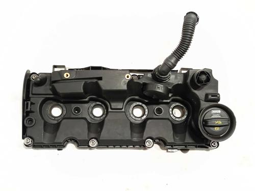 Used Valve cover Valve cover VW PASSAT B8 Variant (3G5, CB5) 2.0 TDI (190 hp) 26556785 26556785