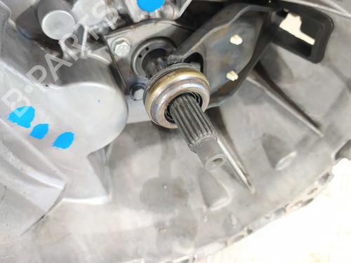 Gearbox PEUGEOT RIFTER 1.5 BlueHDi 100 | BP39431678M3 - Image 2
