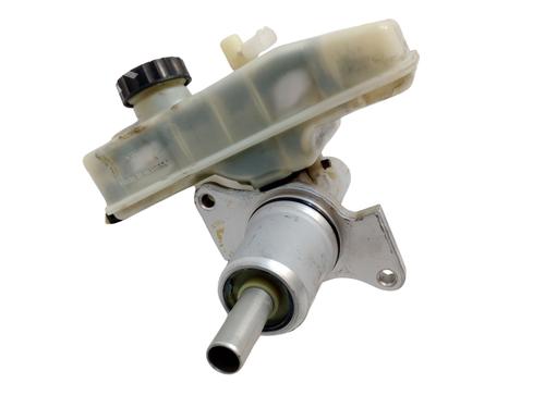 Used Brake master cylinder MERCEDES-BENZ SPRINTER 3-t Bus (B903) 313 CDI (903.671, 903.672) (129 hp) 18526881