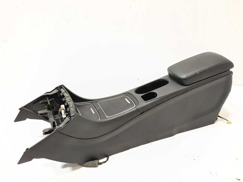 armrest-center-console-mercedes-benz-cla-coupe-c117-2013-2014-2015-2016-2017-2018-2019-29123641 main image