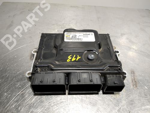 Used Engine control unit (ECU) Engine control unit (ECU) DACIA SANDERO II 1.5 Blue dCi 95 (B8JL) (95 hp) 10028464 10028464