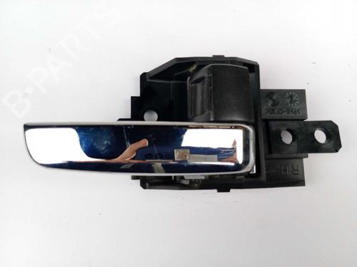 Used Rear right interior door handle Rear right interior door handle MITSUBISHI OUTLANDER III (GG_W, GF_W, ZJ, ZL, ZK) 2.0 Hybrid 4WD (GG2W) (121 hp) 17694562 17694562