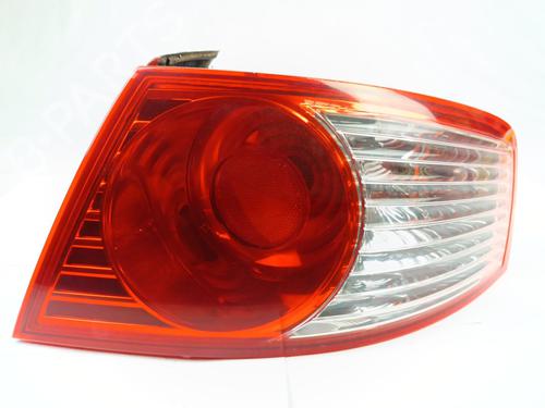 Used Right taillight KIA OPIRUS (GH) 3.5 (203 hp) 26556770