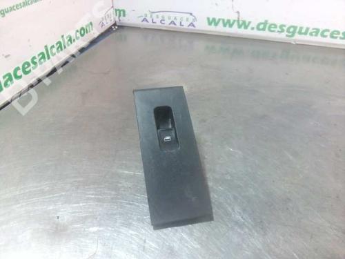 Used Right rear window switch Right rear window switch SEAT TOLEDO IV (KG3) [2012-2019] 9995323 9995323