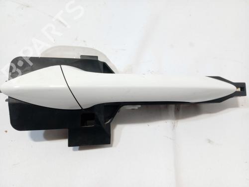 Used Front right exterior door handle HYUNDAI i30 (GD) 1.4 (101 hp) 18526777