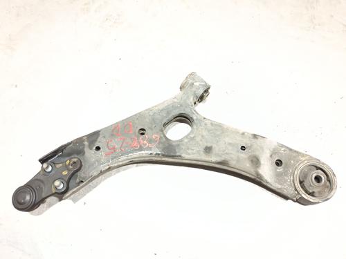 Used Right front suspension arm HYUNDAI ix35 (LM, EL, ELH) 1.7 CRDi (116 hp) 30463592