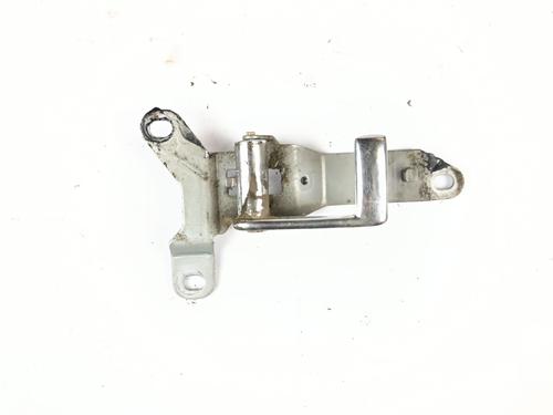Used Front left interior door handle MITSUBISHI PAJERO I (L04_G, L14_G) [1982-1991]  28515281