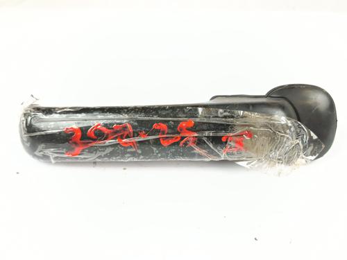 Used Front left exterior door handle NISSAN TERRANO II (R20) 2.7 TDi 4WD (125 hp) 26461186