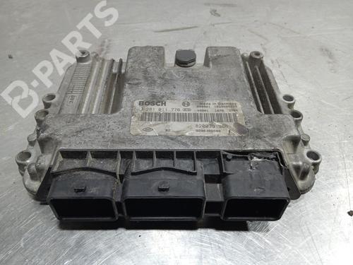 Used Engine control unit (ECU) RENAULT MEGANE II Coupé-Cabriolet (EM0/1_) 1.9 dCi (120 hp) 9984782