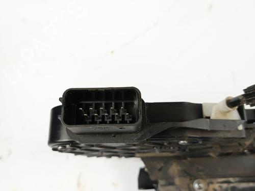 Front left lock LAND ROVER DISCOVERY III (L319) 2.7 TD 4x4 | BP30127244C98