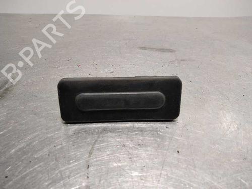 Used Switch PEUGEOT 308 II (LB_, LP_, LW_, LH_, L3_) [2013-2021]  14348519