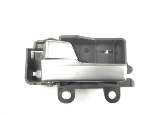 Used Front left interior door handle Front left interior door handle FORD FOCUS II (DA_, HCP, DP) 1.6 TDCi (109 hp) 17495120 17495120