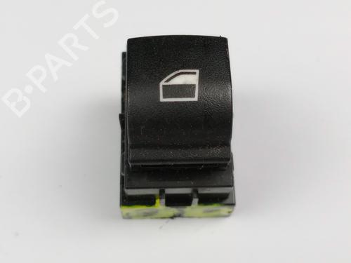 Used Right front window switch BMW 1 (F20) 118 d (143 hp) 20313121