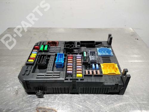 Used Control unit Control unit PEUGEOT 308 II (LB_, LP_, LW_, LH_, L3_) [2013-2021] 10752992 10752992