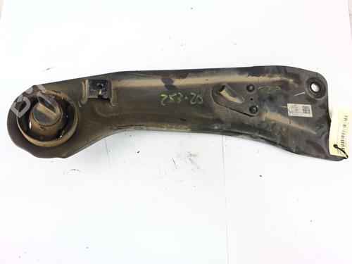 Venstre bagtil bærearm KIA NIRO I (DE) [2016-2022]  31940087