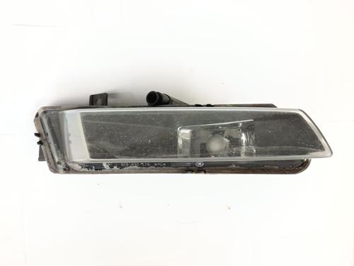 right-front-fog-light-bmw-1-e87-2003-2004-2005-2006-2007-2008-2009-2010-2011-2012-2013-33965357 main image