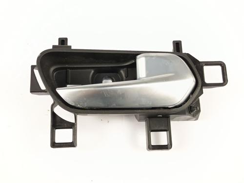 Used Front right interior door handle Front right interior door handle NISSAN JUKE (F16_) 1.0 (114 hp) 34137785 34137785