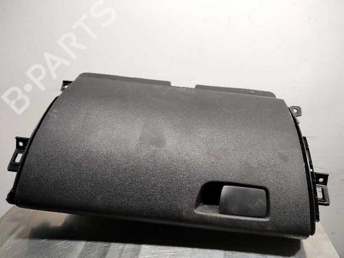 Used Glove box Glove box 10179580 10179580