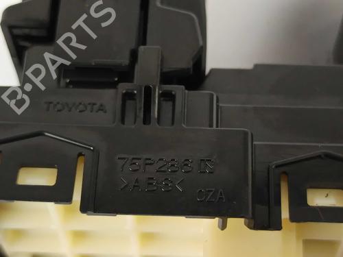 Switch TOYOTA YARIS CROSS (MXP_) 1.5 Hybrid (MXPJ10) | BP27526962I30 - Image 3