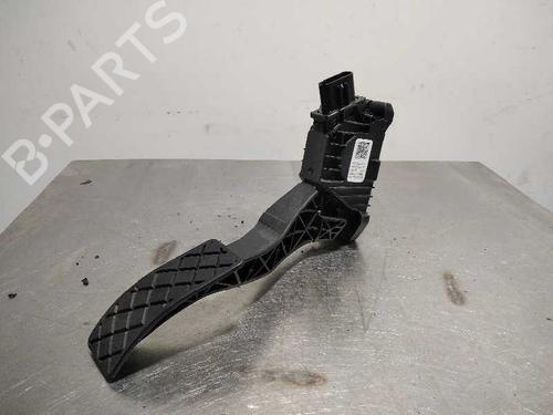 Used Pedal Pedal 9979067 9979067
