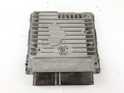 Motorstyringsenhed SKODA RAPID (NH3, NK3, NK6) 1.6 TDI (105 hp) 31793230