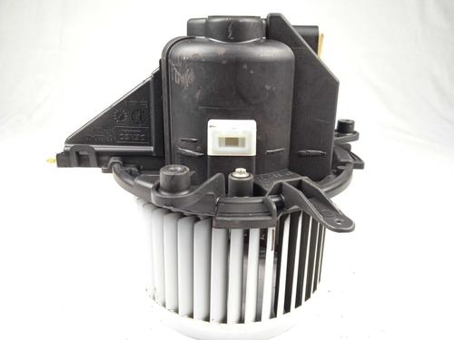 Used Heater blower motor Heater blower motor CITROËN C5 AIRCROSS (A_) 1.2 PureTech 130 (ARHNSJ) (131 hp) 16935529 16935529