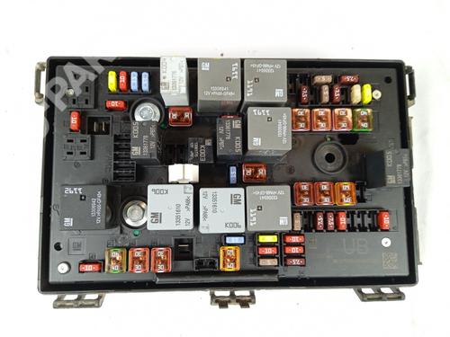 Fuse box OPEL ASTRA J (P10)  | BP10566706E1 