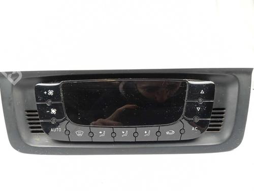 Used Climate control Climate control 11489569 11489569