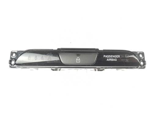 Used Switch Switch HYUNDAI i30 (PDE, PD, PDEN) [2016-2026] 15588588 15588588