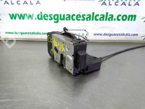 Used Front right lock OPEL VIVARO A Bus (X83) [2001-2015]  10959222