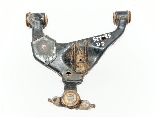 Used Right front suspension arm TOYOTA HILUX VII Pickup (_N1_, _N2_, _N3_) 2.5 D-4D 4WD (KUN25_, KUN25R) (120 hp) 29123834