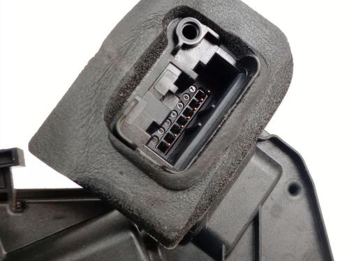 Front right lock VW GOLF VI (5K1) 1.6 TDI | BP24319013C97