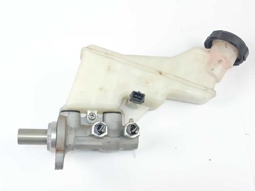 hovedbremsecylinder-kia-stonic-yb-2017-32096500 main image