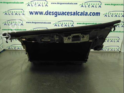 Glove box BMW X3 (E83) 2.0 d | BP9989487C95 - Image 2