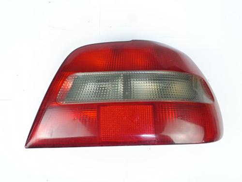 Used Right taillight Right taillight VOLVO S40 I (644) 1.9 DI (95 hp) 33431925 33431925