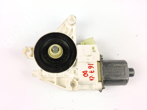 right-front-window-motor-mercedes-benz-e-class-w212-2009-2010-2011-2012-2013-2014-2015-2016-34634592 main image