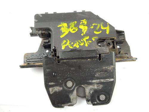 Used Tailgate lock BMW X5 (E53) 3.0 d (184 hp) 18483921