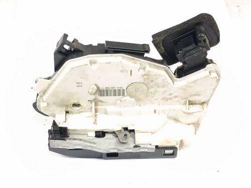 front-left-lock-vw-golf-vii-5g1-bq1-be1-be2-2012-2013-2014-2015-2016-2017-2018-2019-2020-2021-31358545 main image