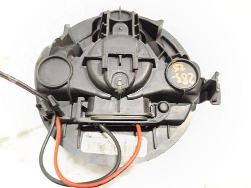 Used Heater blower motor RENAULT MEGANE II Estate (KM0/1_) 1.9 dCi (KMRG, KM1G, KM0G, KM2C) (120 hp) 26325714
