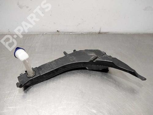 Used Windscreen washer tank PEUGEOT 308 II (LB_, LP_, LW_, LH_, L3_) [2013-2021]  9980641