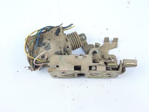 Venstre fortil lås MERCEDES-BENZ VITO Van (W638) 110 D 2.3 (638.074, 638.078) (98 hp) 32372795