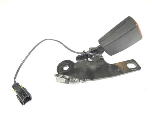 Used Seat buckle Seat buckle 18672431 18672431