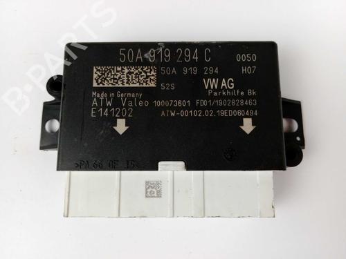 Used Electronic module Electronic module VW T-ROC (A11, D11) 1.6 TDI (115 hp) 19695030 19695030