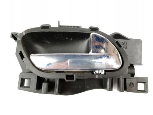 Used Front right interior door handle Front right interior door handle 19801891 19801891