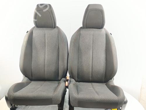 Used Seats set PEUGEOT 208 II (UB_, UP_, UW_, UJ_) 1.2 PureTech 100 (101 hp) 32232945