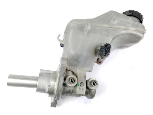 brake-master-cylinder-opel-corsa-d-s07-2006-2007-2008-2009-2010-2011-2012-2013-2014-2015-23392941 main image