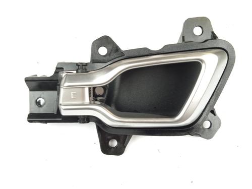 front-left-interior-door-handle-kia-sportage-v-nq5-2021-34629994 main image