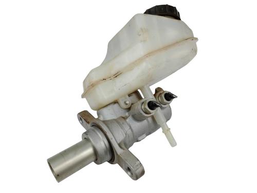 Used Brake master cylinder Brake master cylinder 21046360 21046360